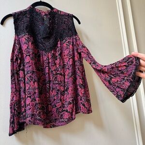 Angie Bohemian Lace Blouse Cold Shoulder Small